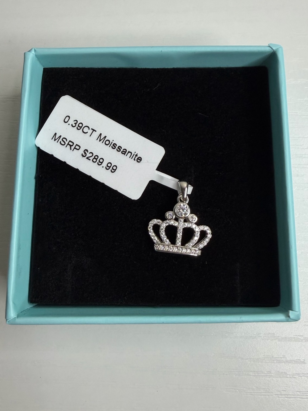 NWT Moissanite Tiara Charm